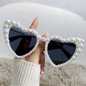 White Heart Shaped Pearl Embellished Sunglasses OS New